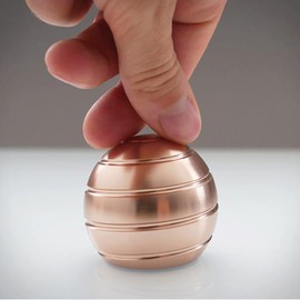 PUTOWUT Kinetic Desk Toys Kinetic Optical Illusion Balls Toy Medium Desktop Spherical Rotating Gyroscope Desktop Decompression Toy Illusion Metal Fidget Spinning Ball Stress Relief Spinner (Rose Golf)