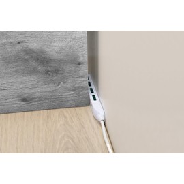 FANTON 47404 Multi-socket Slim 4 two-pin sockets with large clock plug and 1.5 metre cable, useful for tight spots, behind furniture and bedside tables