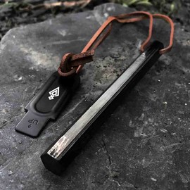 VÅRDKAS Firesteel Flint And Steel Fire Starter - 12.7mm Large Ferro Rod with Scraper Tool - Outdoor Camping Bushcraft Survival Kit - Kärnan Ferrocerium Magnesium Compound with 20,000+ Strikes