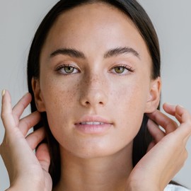 WUNDERBROW Fluffy Volume Eyebrow Wax in Brunette - Waterproof Eyebrow Gel for Long Hold, Vegan and Cruelty Free