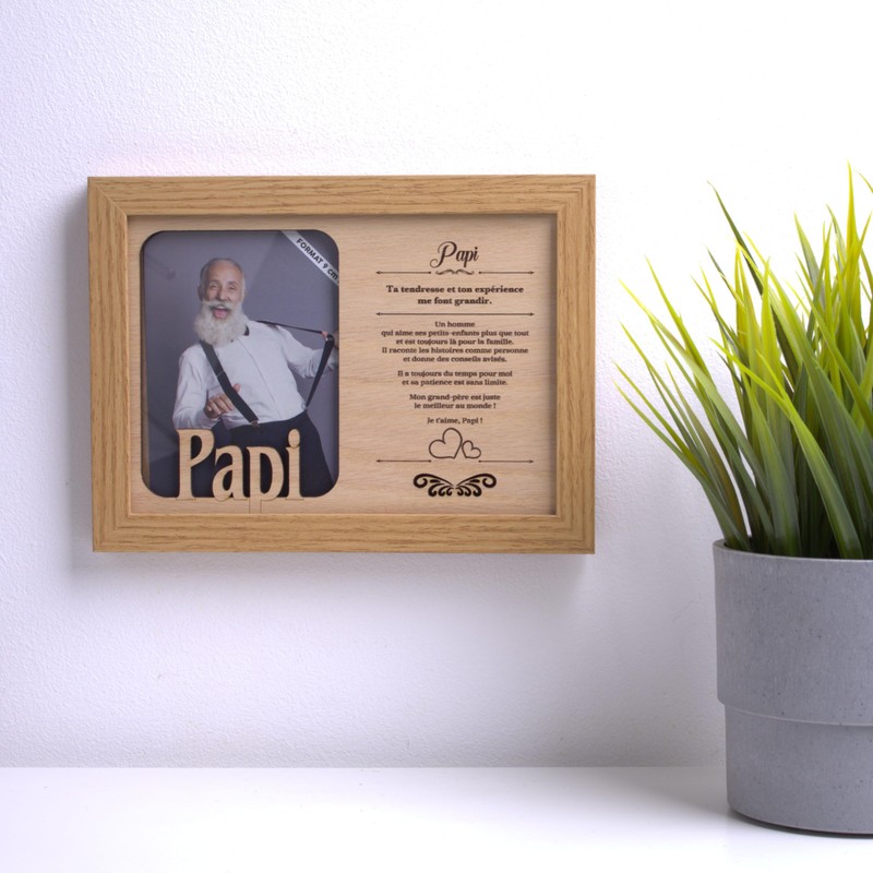 power gift PAPI Wooden Picture Frame with 3D Cut-Out –