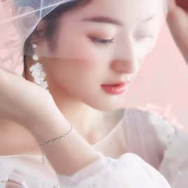 SK.Whiee Women's Bracelet, Happiness Come Bracelet, 925 Silver, Hypoallergenic Bracelet, Thin, Cute, Women's Accessory, Gift, Birthday, White Day, Mother's Day, Platinum Stone Silver Metal