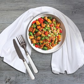 Urban Villa Flour Sack White Kitchen Towels 100% Cotton Highly Absorbent Dish Towels for Bread Proofing Baking Drying Dinnerware Glass Embroidery DIY Projects Zero Lint Towels 27x27 Inches (4 Pack)