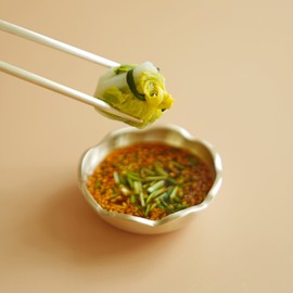 Notdam Bangjja Yugi Flower Jongji / 놋담 방짜유기 꽃 종지