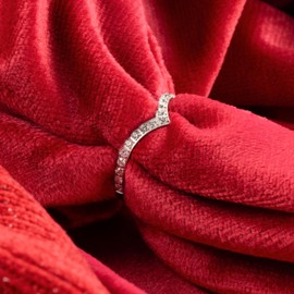 meditoys Stainless Steel Ring for Women Filigree Elegant Stainless Steel Ring with Crystal Stones Width 2.5 mm, Stainless Steel