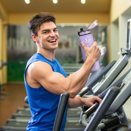 HoneyHolly Trinkflasche 1,5 Liter, Auslaufsicher, Trinkflasche Sport, Motivierende mit Zeitmarkierung, Wasserflasche, mit Filter, Trinkflasche Kohlensäure Geeignet, für Fitness Wandern Outdoor Gym