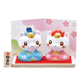 Yakushi Kiln Nishikiya, Nyanko, Suzune Hina (with Wooden Stand), Men's Hina: Total Length: 2.4 inches (6 cm), Female Hina: Total Length: 2.2 inches (5.5 cm)