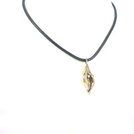 Yoni pendant-Bronze