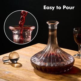 Lily's Home Wine Decanter with Glass Stopper, Hand Blown Lead, Wine Carafe for red wine, Essential Wine Aerator Decanter for Wine Brendy Lovers, Ideal for Christmas, Wedding, Birthday Gifts - 1500ml