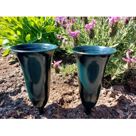 Flower Vase Set of 2 for Cemetery Grave Vase Tulip 21 cm High Plug-In Vase with Ground Spike Grave Decoration Weatherproof