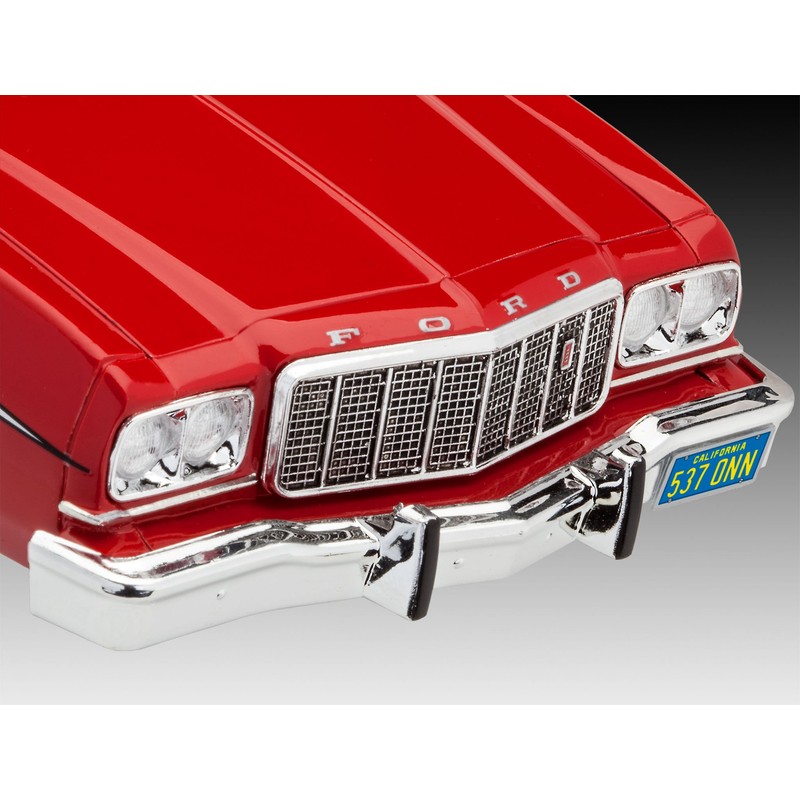 Revell 07038 76 Ford Torino Model Kit