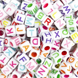 BLMHTWO 500 Pcs Square Letter Beads,Alphabet Beads Square 6mm Acrylic A to Z Pony Bead for Bracelets, Key Chains, Necklaces