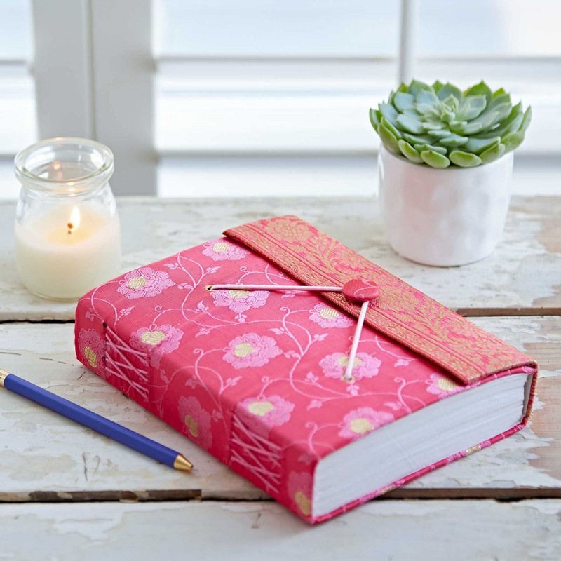 Sari Journal Large 14cm x 18.5cm - Pink - Unlined