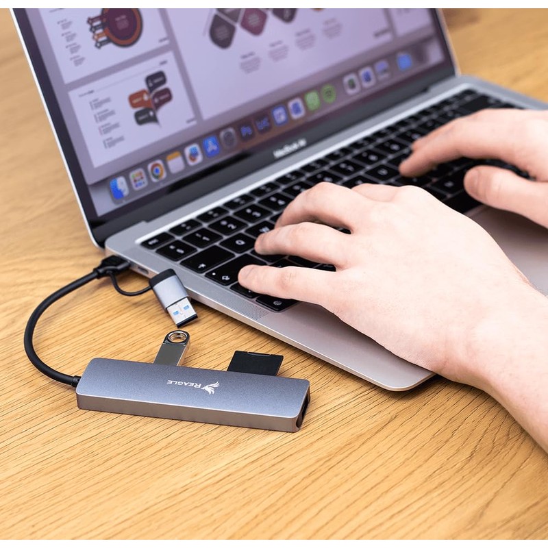 REAGLE USB 3.2 GEN 1 6-in-1 Active Hub Adapter Two