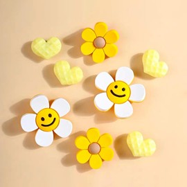 8 Pcs Flower Shoe Charms Decoration, Smiling Face Daisy Croc Charms, Yellow Heart Croc Charms, Cute Flower Shoe Charms, Shoes Decorations for Croc Charms