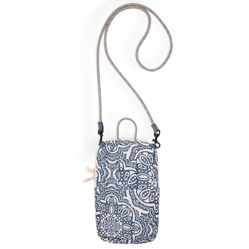 KAVU Essential Case, Divine Damask, One Size