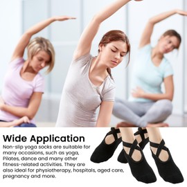 YCLFHOO 2 Pairs Non Slip Yoga Socks,Pilates Socks,Grip Socks for Women Men,Five Toe Socks for Fitness/Pilates/Fitness/Ballet/Home-Black