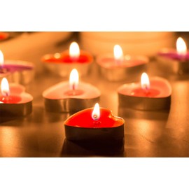 YMOON 50 Pack Heart Shaped Unscented Tea Lights Candles – Smokeless Tealight Candles - Decorations for Wedding, Party, Votives, Oil Burners and Christma (Red)