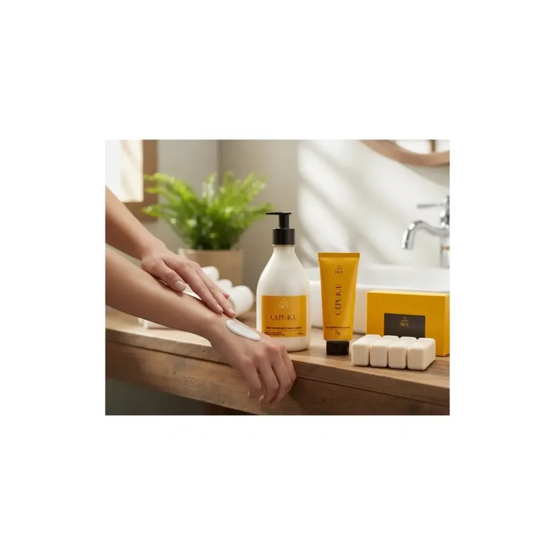 Kit Natura Ekos Cupuacu: Crema Corporal Y Manos Con Jabones