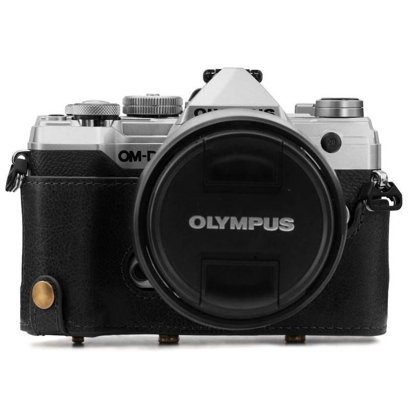 MegaGear MG1862 Ever Ready Genuine Leather Camera Case Compatible with