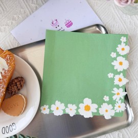 Besalily Daisy Floral Paper Napkins 20-Count Disposable Decorative Dinner Napkins Spring Holiday Wedding Birthday Party Napkins Paper (Green)