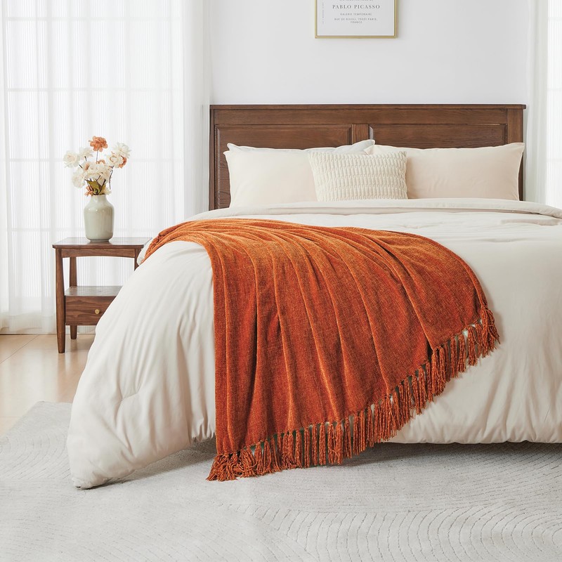 CozeCube Chenille Throw Blanket for Couch, Cozy Plush Fuzzy Decorative