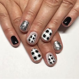 Christmas Press on Nails Short Square False Nails With Glitter Designs Black White Checkerboard Glue on Winter Stick on Full Cover Acrylic Glossy Artificial