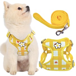 KUVEELA PET Pet Harness & Lead Set, Dog Harness, Dog Leash, Dog Wear, Adjustable, Walking, Outing, Easy to Put on and Take Off, For Small Dogs, Medium Dogs, Large Dogs (Lattice), Yellow, S