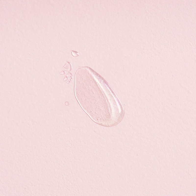 W7 Hot Shot Plumping Gloss - Enhancing Plump Effect For