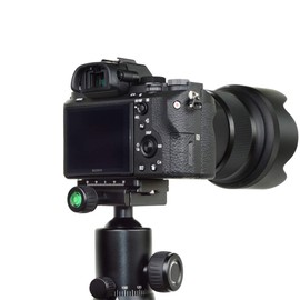 SIOTI Quick Release Plate, PU70 universal quick release plate universal kit, 1/4" Quick Release Screw Mount with 2Pieces Packed +2Pieces 1/4" to 3/8 Adapter Screw, Compatiable with Arc (QR Plate 70mm)