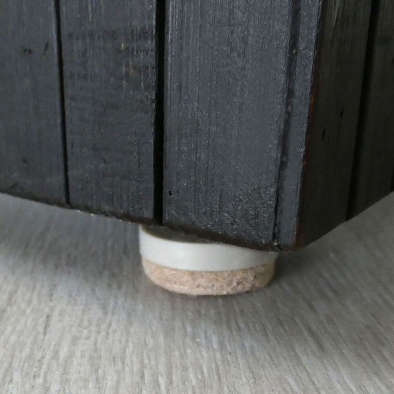 Shepherd Hardware 9934 1-Inch Felt Nail On Furniture Pads, 8-Pack,Almond