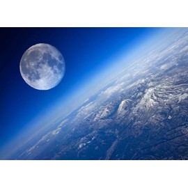 絵画風 壁紙ポスター （はがせるシール式） 地平線と月 地球 惑星 衛星 天体 神秘 癒し キャラクロ MON-025A2 （A2版 594mm×420mm） 建築用壁紙＋耐候性塗料 ＜日本製＞ ウォールステッカー お風呂ポスター