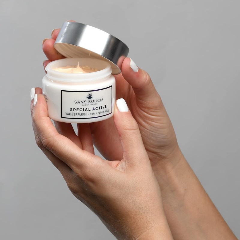 Sans Soucis Rich Day Cream with Anti-Ageing Effect 50 ml