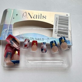 ONPRESS 24Pcs 4th of July False Nails Short Square Press on Nails Red Ombre French Tip Acrylic Nails Fake Nails Silver Glitter Independent Day Glue on Nails Blue Star Stick on Nails for Women Decor