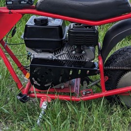 CILOYU Mini Bike Clutch Cover Chain Guard + 35 Chain 140 Links Replacement for Coleman CT100U CC100X Baja DB30 Motovox MBX10 MBX11 Mega Moto MM-B80 105cc Predator 79cc 97cc 100cc Powersports Parts