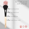 Allure Blush Brush, 25 g