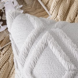 MIULEE Pack of 2 Cushion Covers Faux Fur Throw Pillow Covers Pillowcase Fluffy with Plush Wool Throw Pillow Case Elegant Decoration Cushions for Sofa Bedroom 18x18 Inch 45x45 cm Light Grey