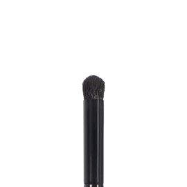 e.l.f. Eye Contour Brush, Absorbent Brush With Soft, Synthetic Bristles For Providing Extra Definition, Vegan & Cruelty-Free