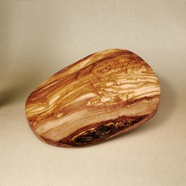 DAS OLIVENHOLZBRETT® Olive Wood Chopping Board / Serving Board Made of Wood / Breakfast Board / Bread Board / Steak Board Wood / Natural Cut - Bark on Edge Possible 30-34 cm Long / 15-17 cm Wide