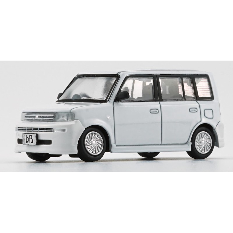 B-M Creations Toyota 2000 bB White LHD 1/64 64B0374