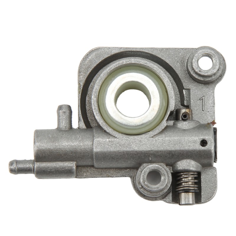 Oil Pump with Metal Worm Gear Replacement for CS350 CS2600