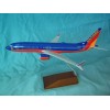 SOUTHWEST AIRLINES 737- MAX 8 1:130 N872CB DESK MODEL SKYMARKS