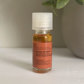 Tahitian Candle Co SANDALWOOD VANILLA 0.33 oz Home Fragrance Oil White Barn