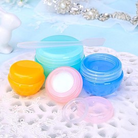 QOOWFEANIG Travel Cream Jars with Lids, Mini Empty Jar Pots Cosmetic box, 18 Pack 5g Mini Plastic Travel Containers with 6 Pcs Mini Spatulas for Cosmetic Body Empty Sample Containers,Travel Accessorie