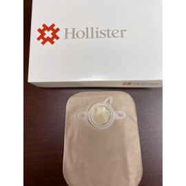 Hollister 8347 closed pouch with center point lock / 15 bags