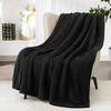 Exclusivo Mezcla Cuddly Fleece Blanket for Sofa, Fluffy Cuddly and