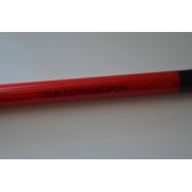 Cepillo de maquillaje Smashbox doble exposición sombra de ojos en ángulo/ovalado y paleta de pesadilla