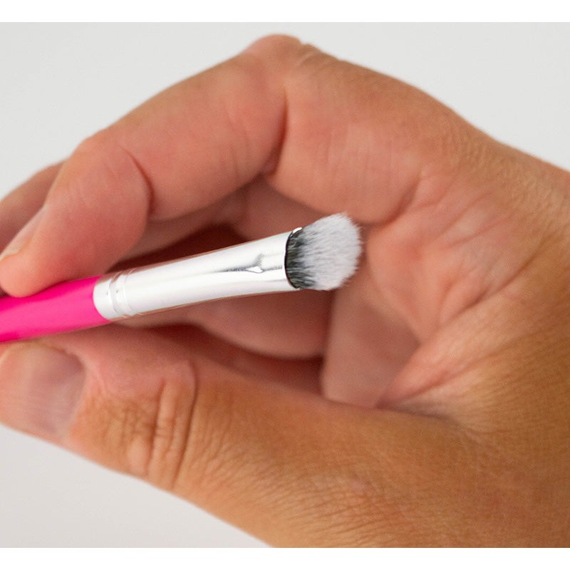 PEACHES AND CREAM PC33 FLAT EYESHADOW BRUSH, PEACHES & CREAM