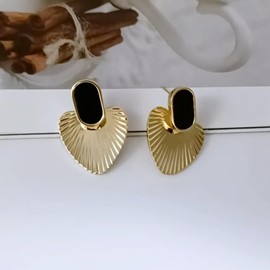 Retro Earrings-90s Earrings - Leaf Shape Geometric Earrings Women Jewelry Simple Exquisite Party Gifts Unique, Medium, Stainless Steel, Cubic Zirconia