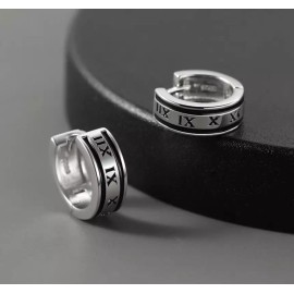 Unbranded 925 Sterling Silver Plated Roman Numbers Huggie Earrings 13mm Women Men J3